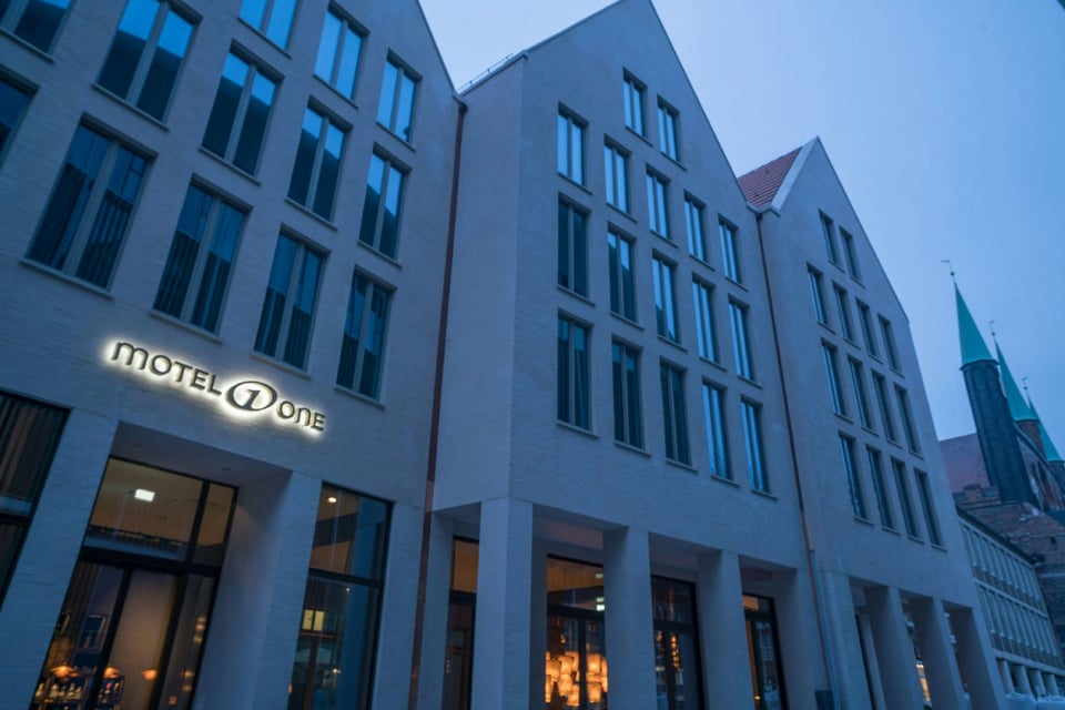 Hotel Motel One Lübeck, how it began
