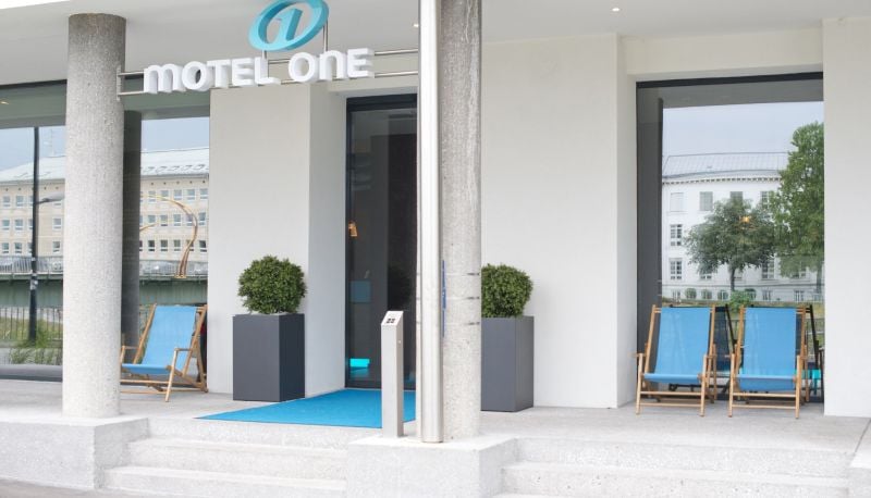 Hotel Motel One Salzburg-Mirabell, how it began