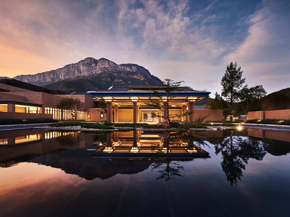 Hotel Indigo Lugu Lake, an IHG Hotel