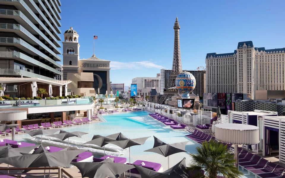 The Cosmopolitan of Las Vegas, the pool