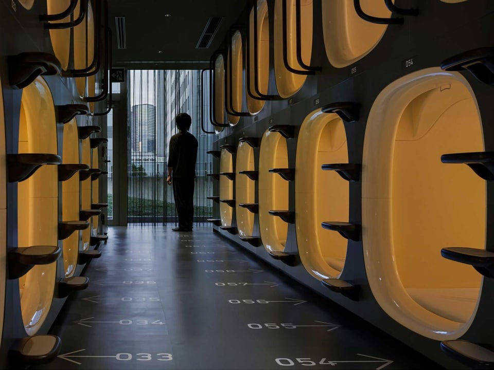 Nine Hours Shinagawa station for men
