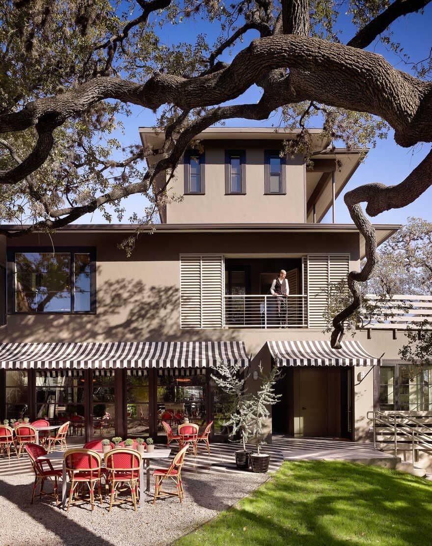 Hotel Saint Cecilia, how it began