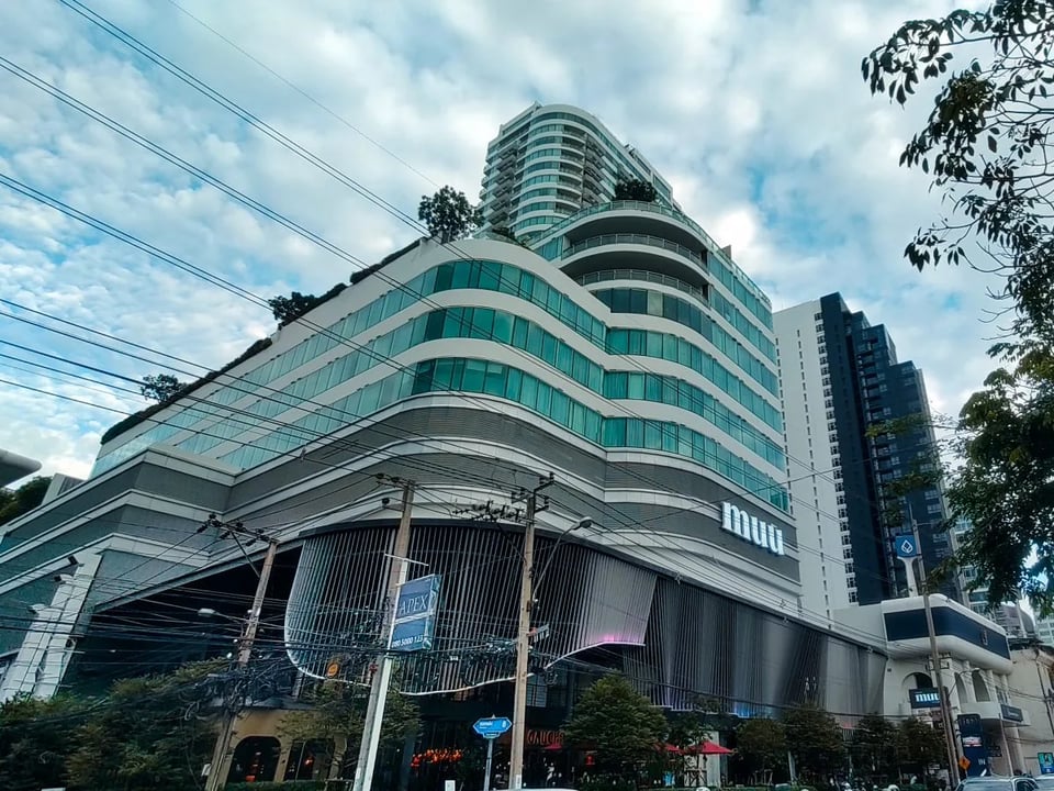 MUU Bangkok Hotel, how it began