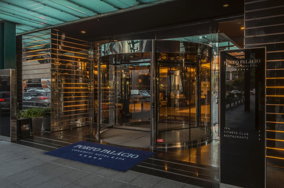Porto Palácio Hotel By The Editory, how it began
