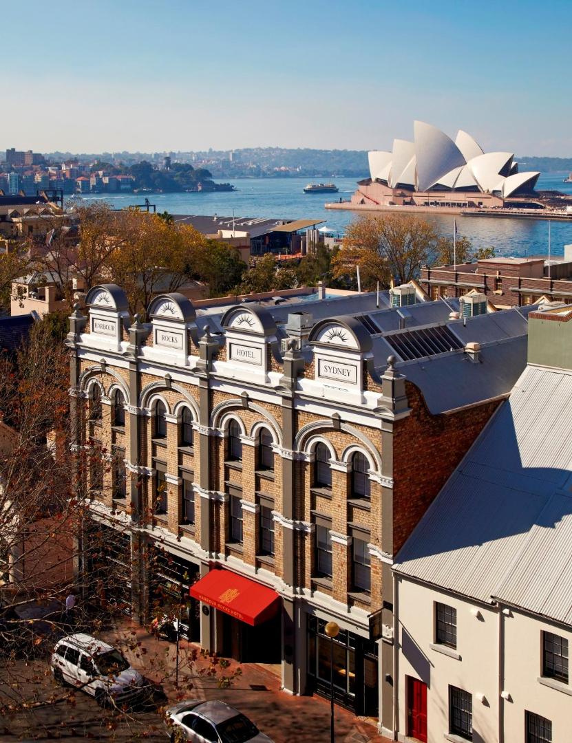 Harbour Rocks Hotel, how it began