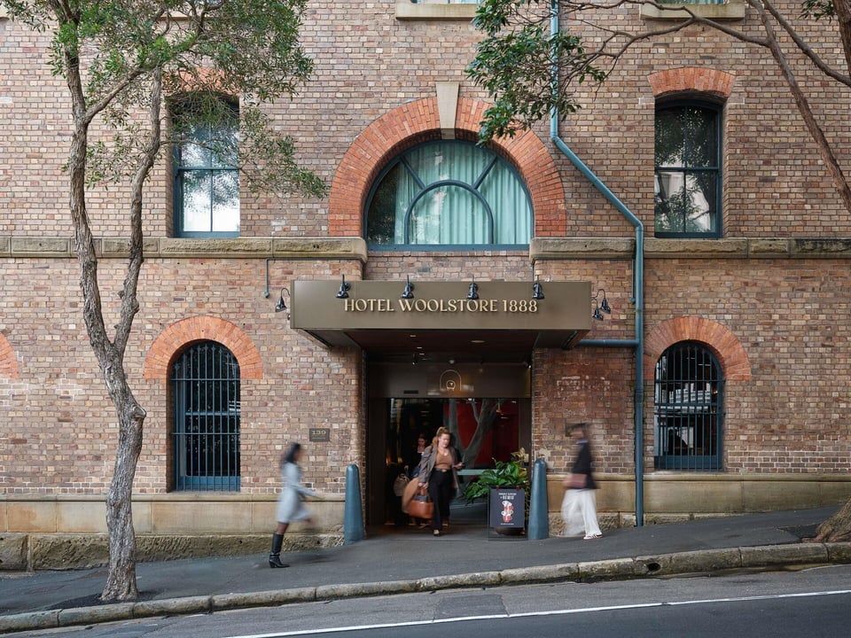 Hotel Woolstore 1888, how it began