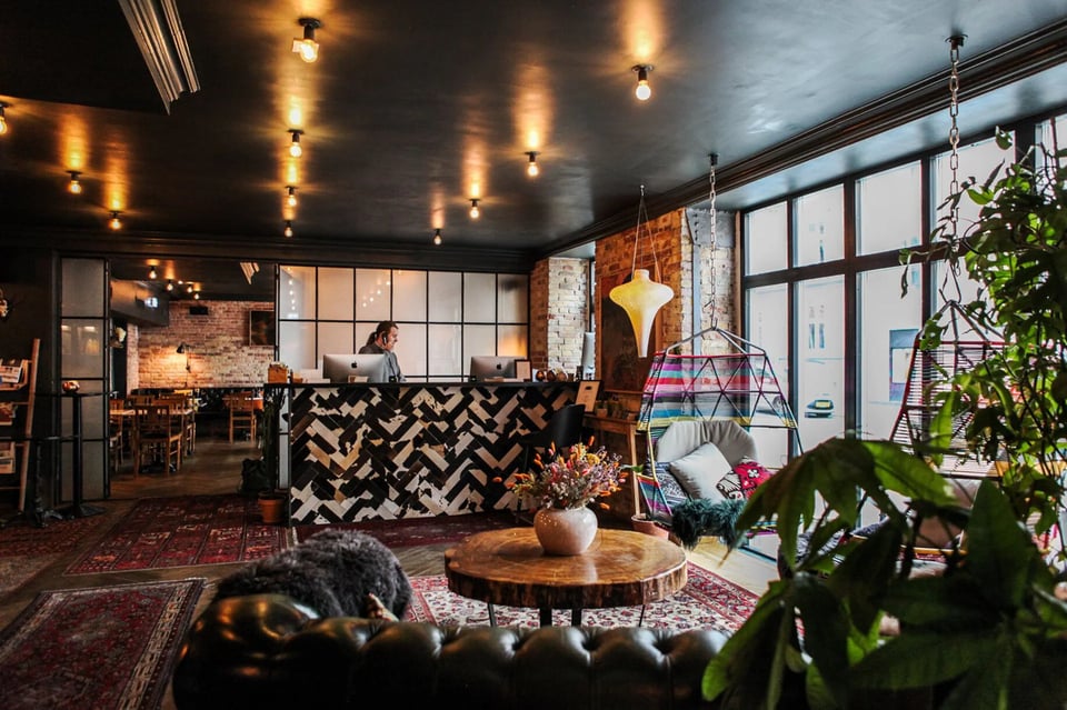Axel Guldsmeden Hotels