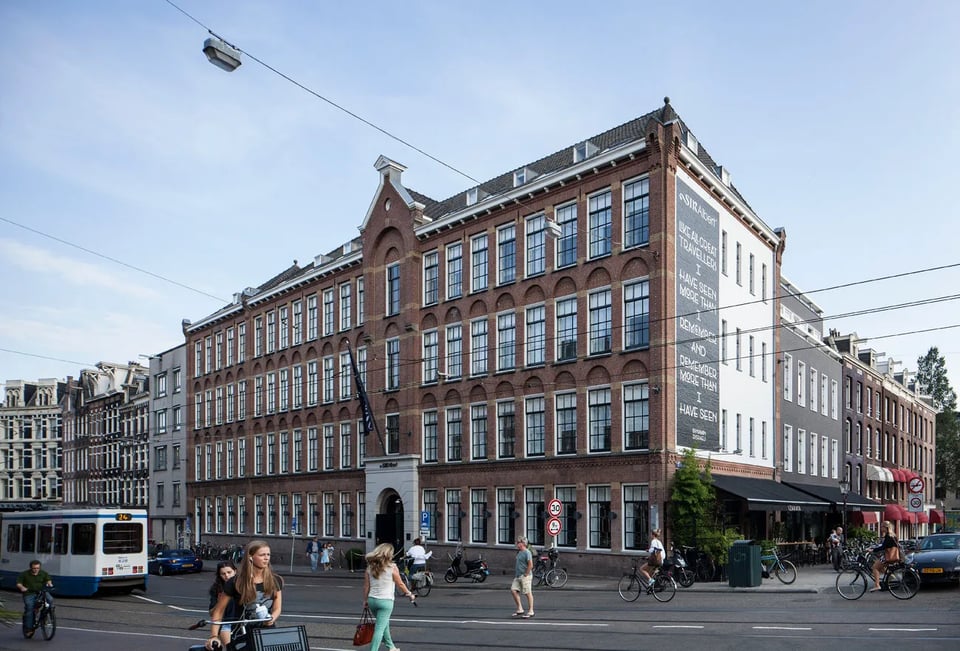 Sir Albert Hotel, how it began