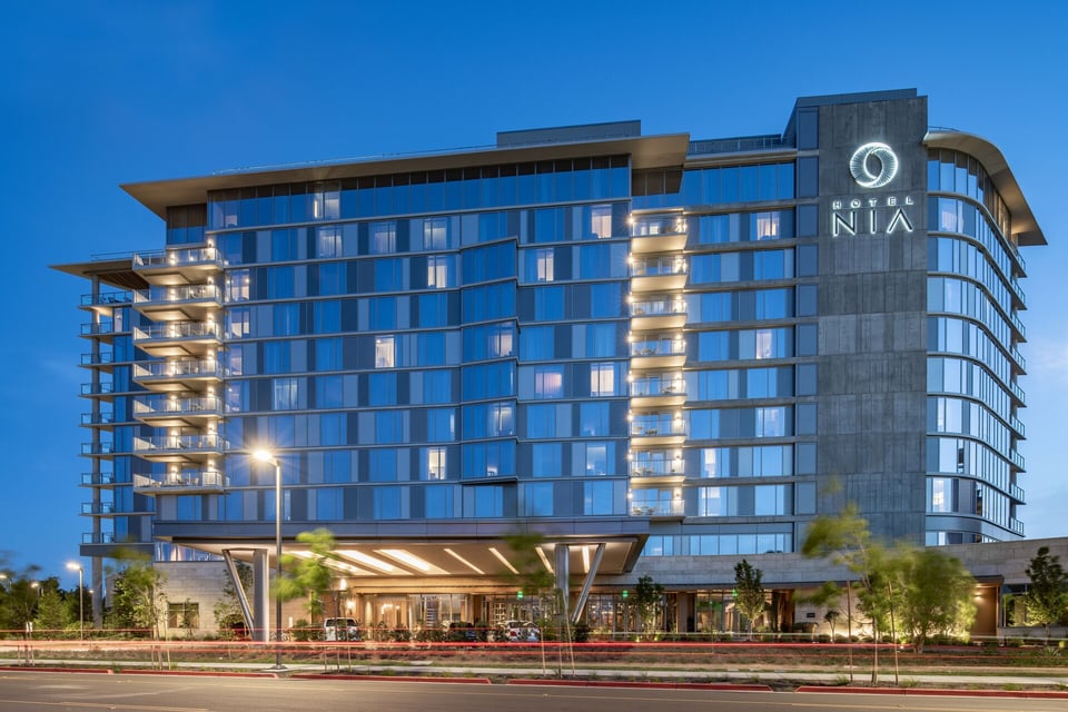 Hotel Nia, how it began