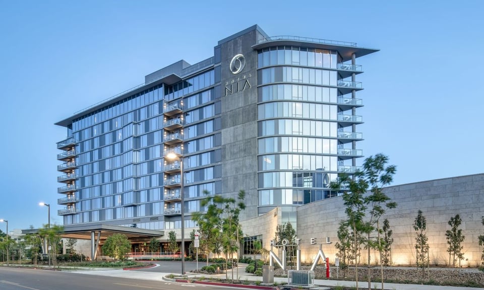 Hotel Nia, how it began