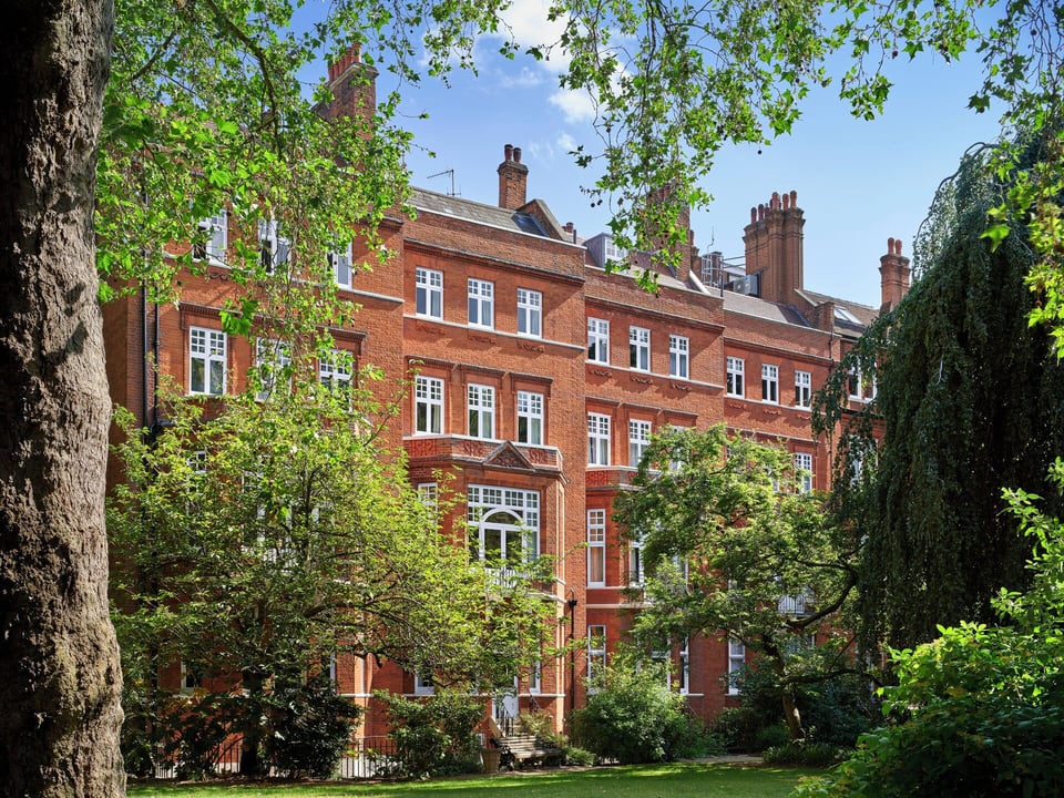 The Chelsea Townhouse, how it began