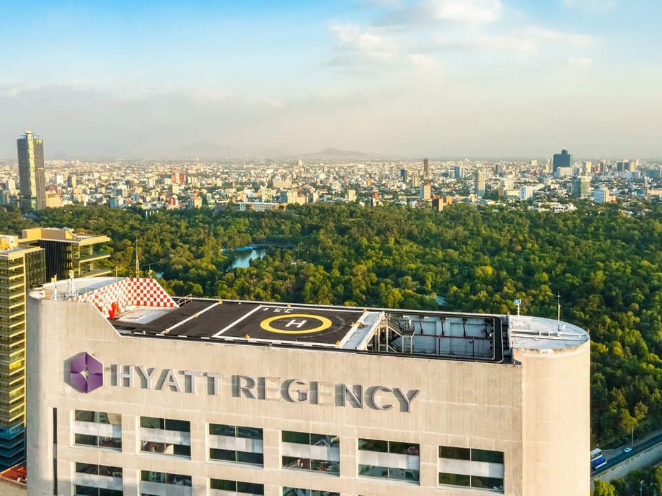 Hyatt Regency Mexico City, how it began