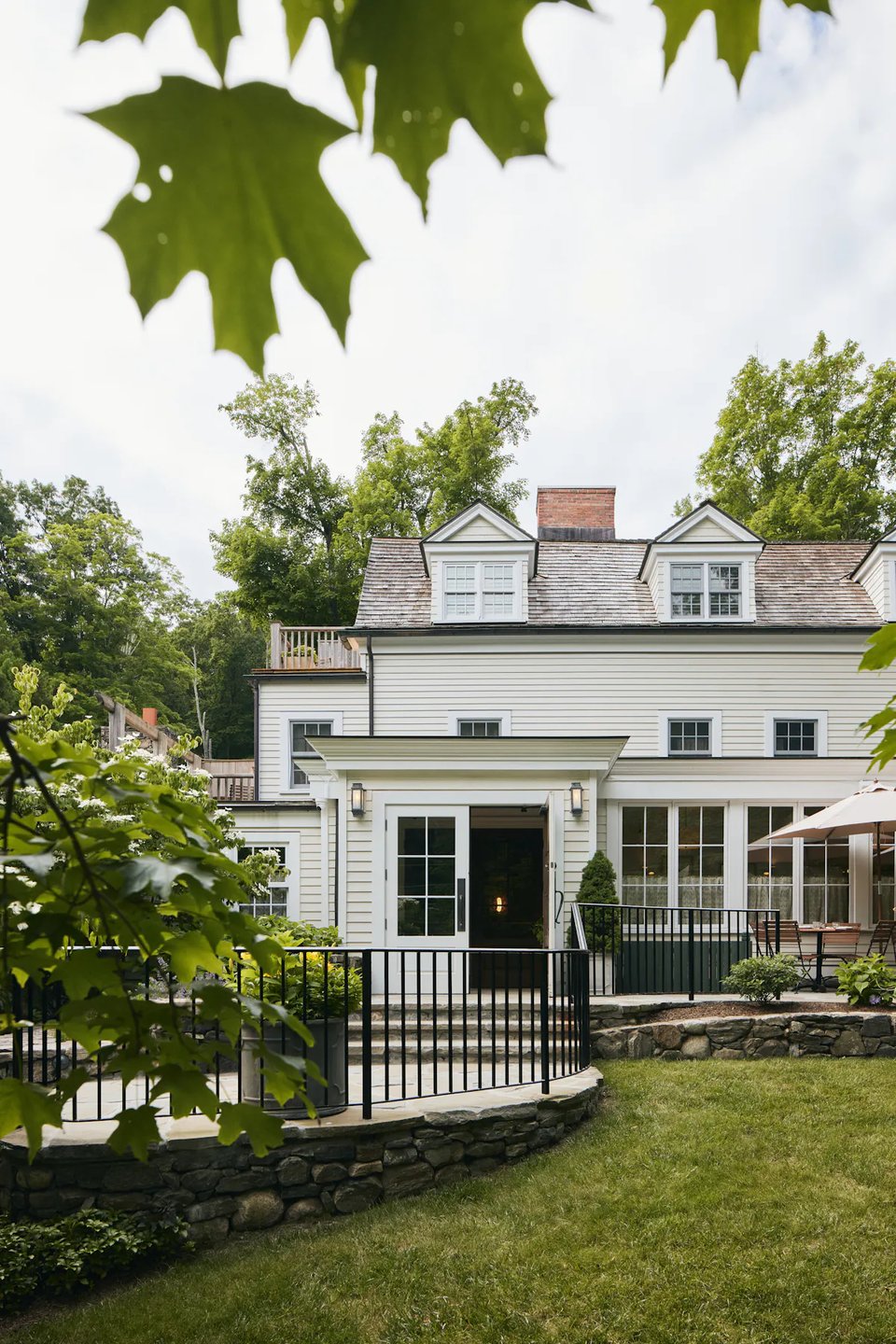 Bedford Post Inn, how it began