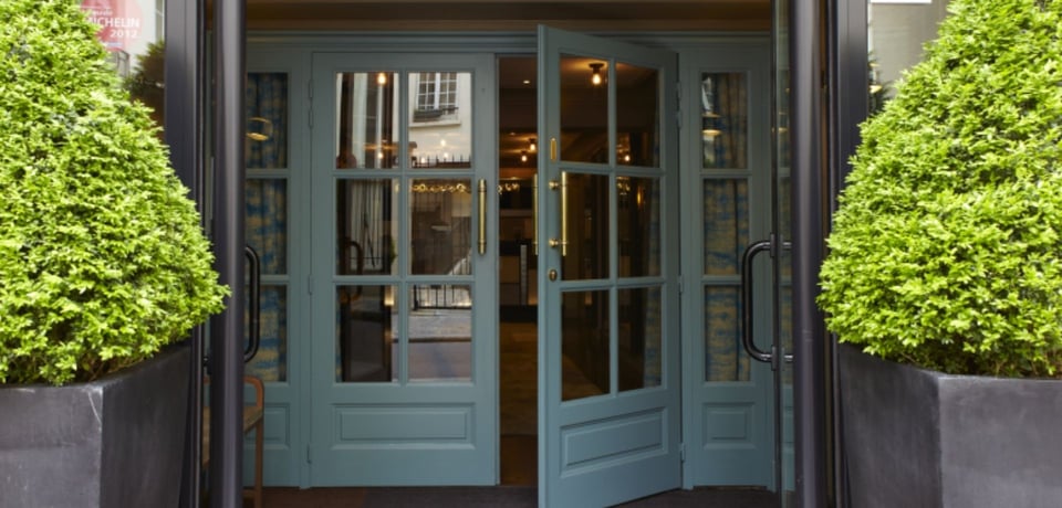 Hôtel Thérèse, how it began