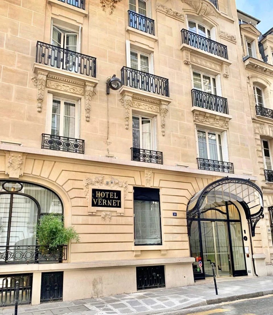 Hotel Vernet, how it began