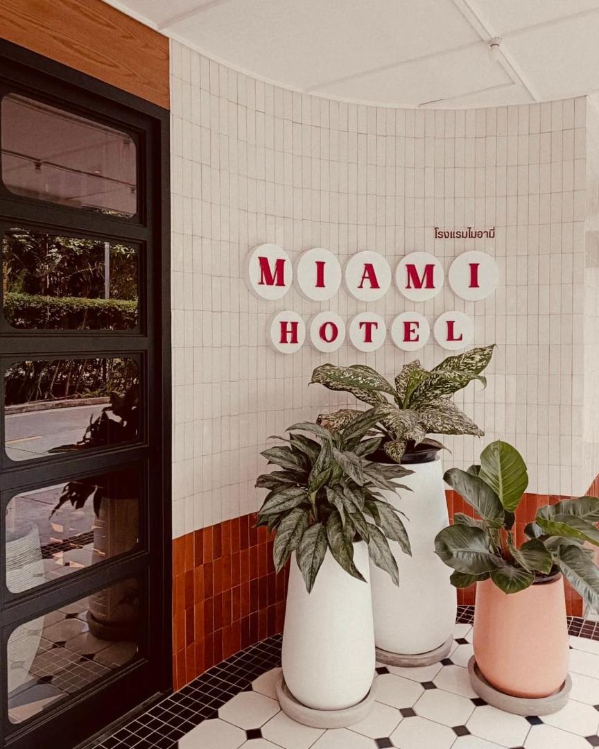 Miami Hotel, how it began