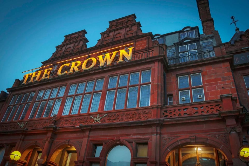 The Crown London Hotel, Cricklewood (North West London), WorldHotels Distinctive, how it began