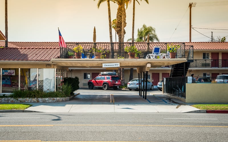 Safari Inn, a Coast Hotel, how it began