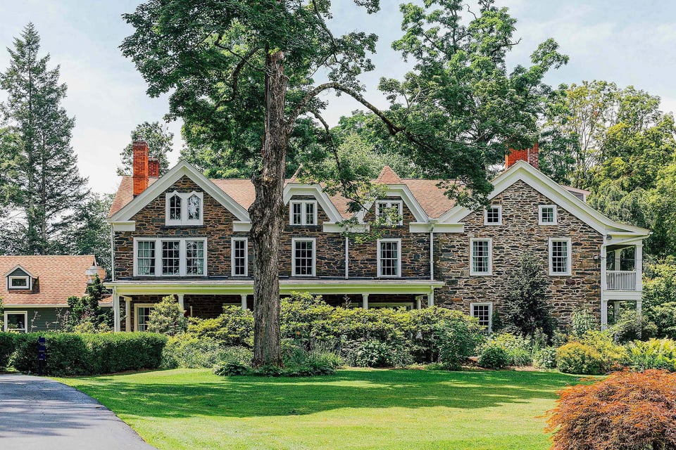 Hasbrouck House, how it began