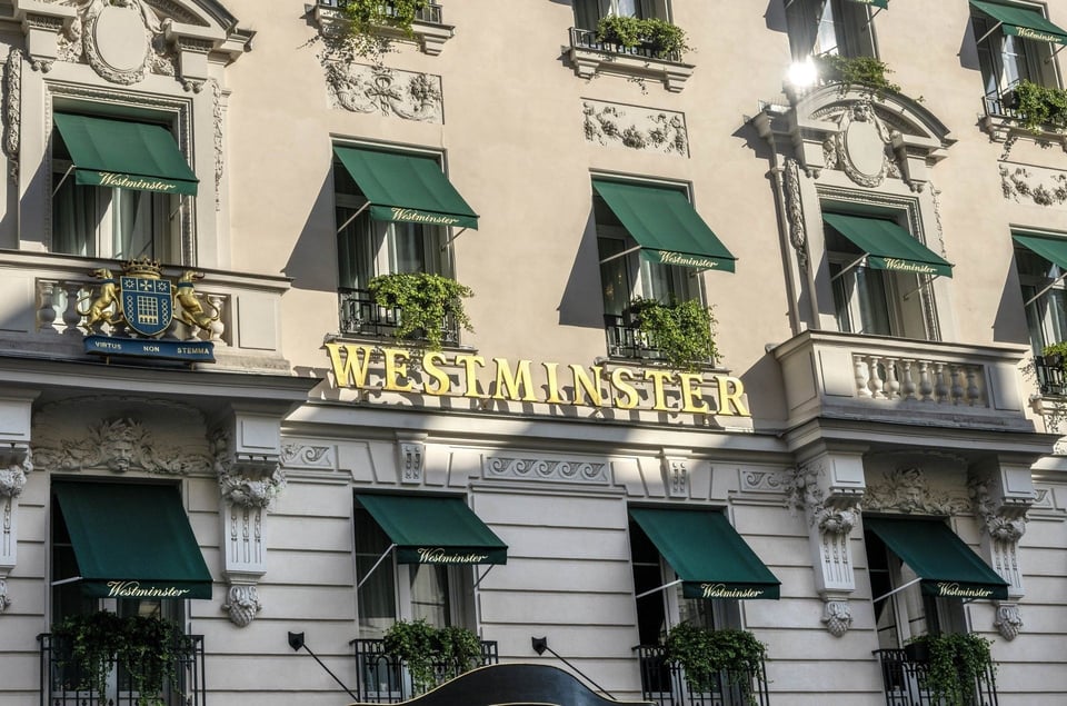 Hôtel Westminster, how it began