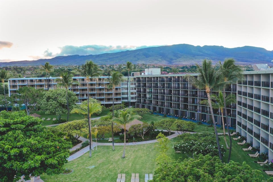 Outrigger Kāʻanapali Beach Resort, how it began