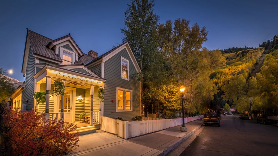 Dunton Town House