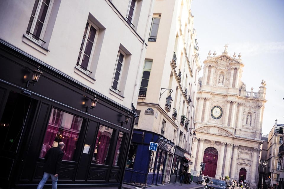 Hôtel de JoBo, how it began
