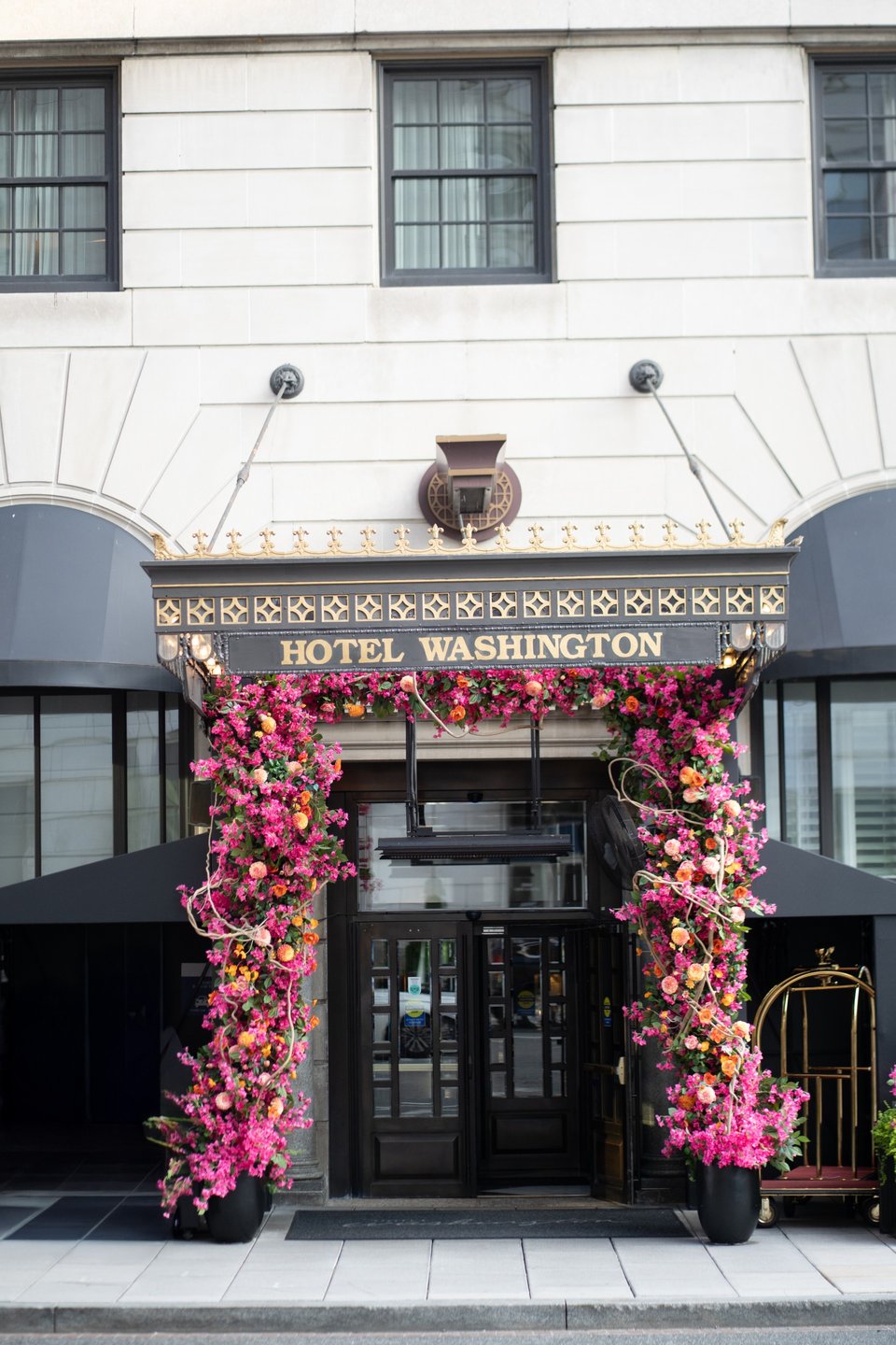 Hotel Washington, how it began