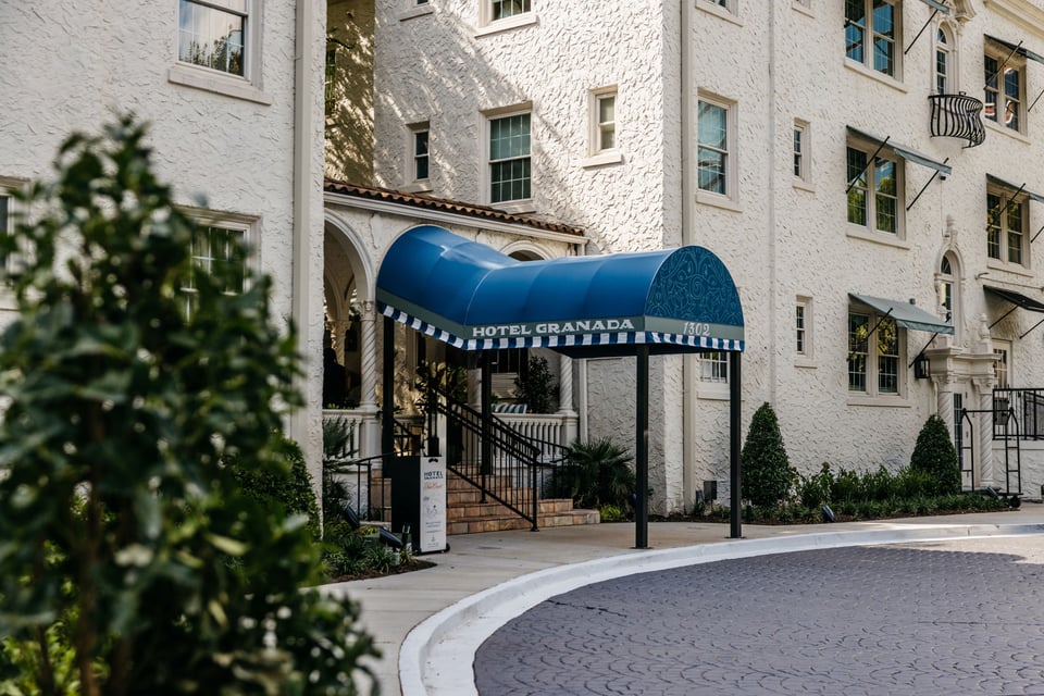 Hotel Granada, how it began