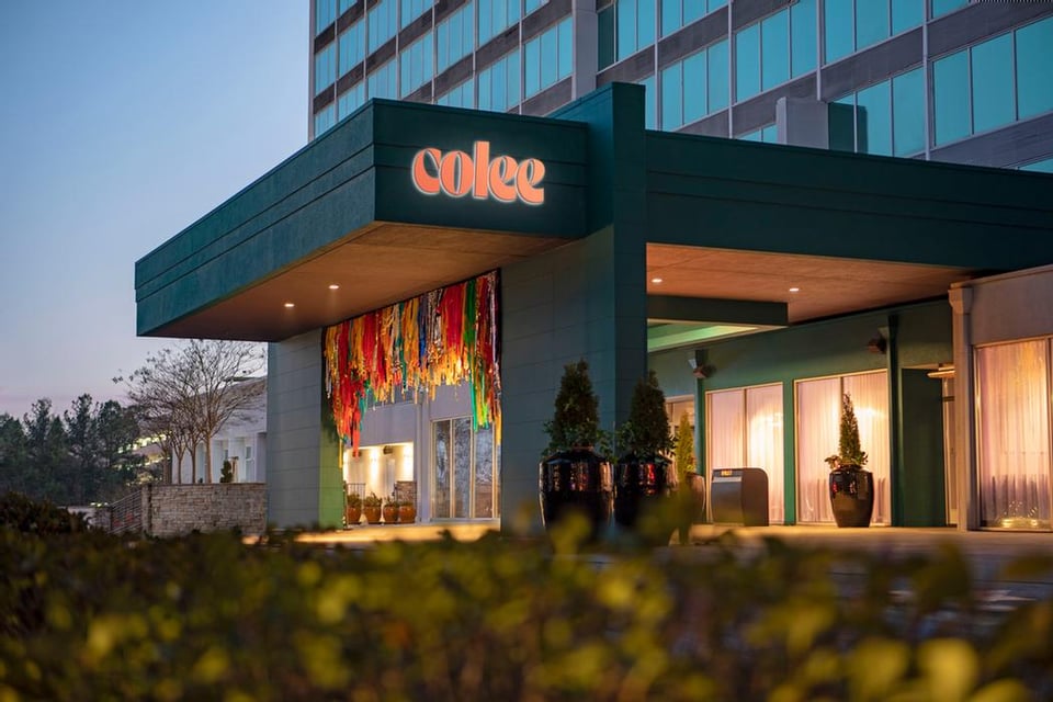 Hotel Colee, how it began