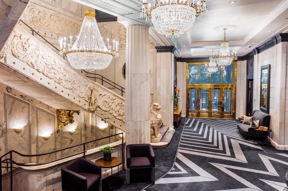 The Candler Hotel Atlanta, Curio Collection by Hilton