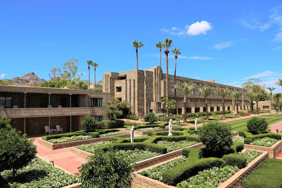 Arizona Biltmore, how it began
