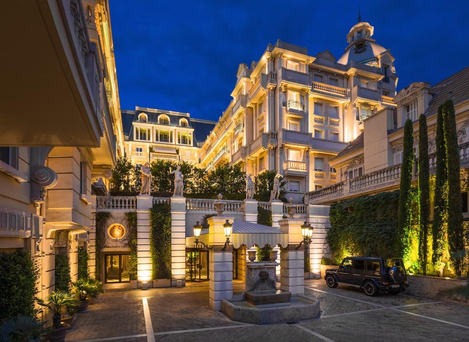 Hotel Metropole, Monte Carlo, how it began