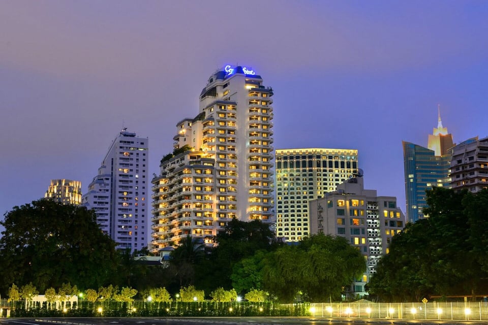Centre Point Sukhumvit 10, how it began