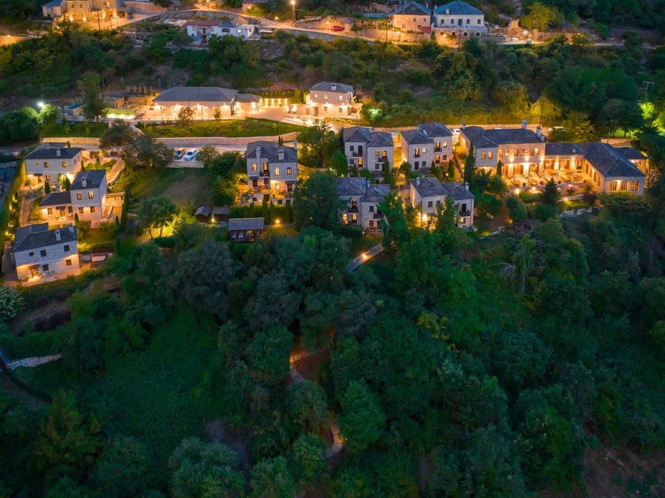 Aristi Mountain Resort Hotel, how it began