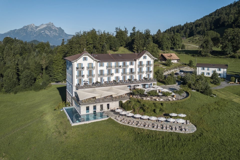 Hotel Villa Honegg, how it began