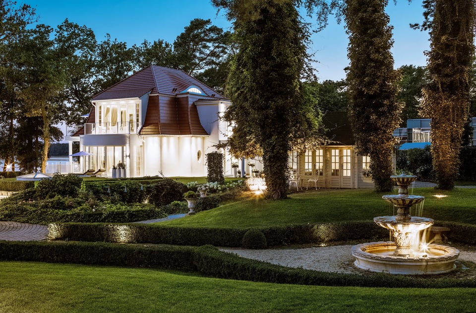 Villa Contessa, how it began