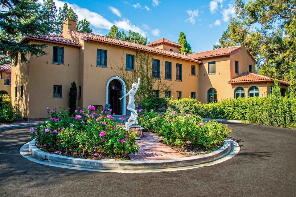 The Paramour Estate, how it began
