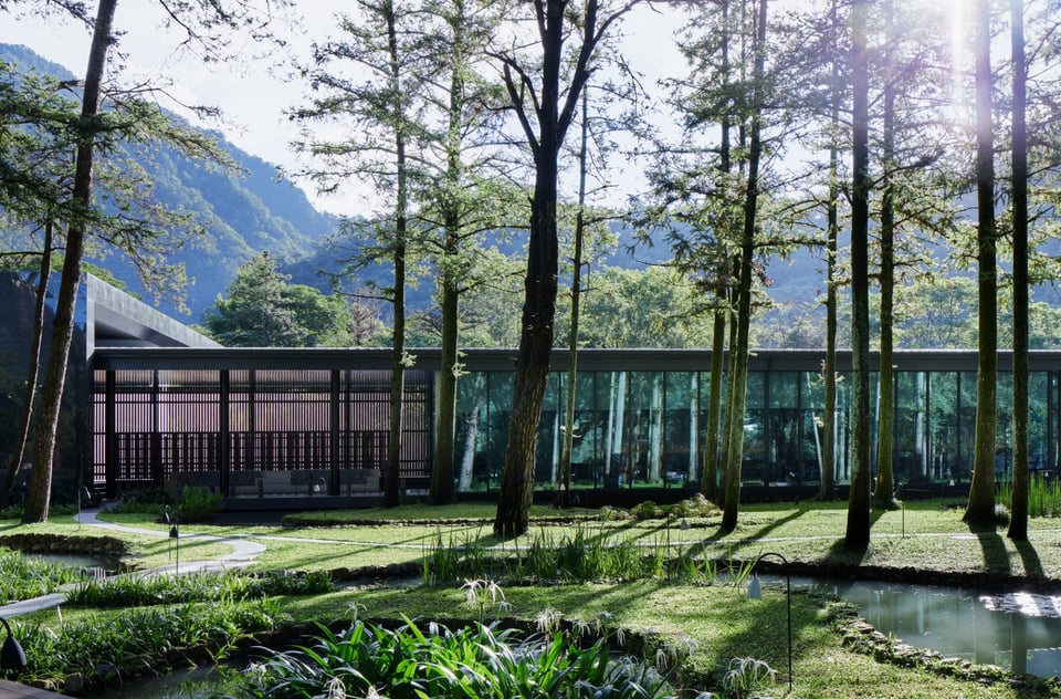Hoshinoya Guguan, how it began