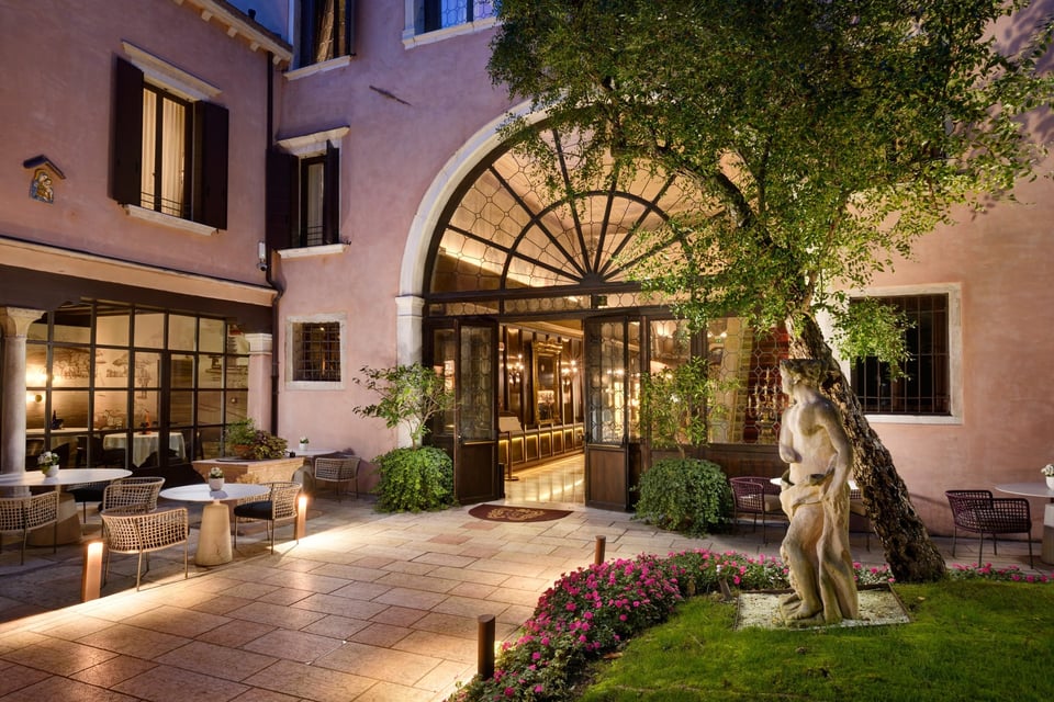 Palazzo Venart Luxury Hotel