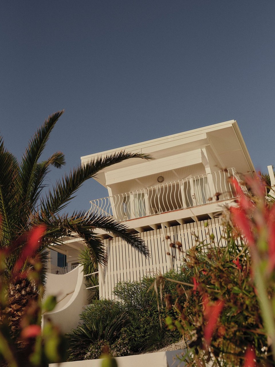 Il Delfino Seaside Inn, how it began