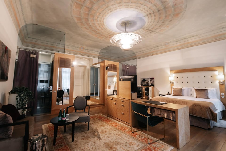 Dome Hotel