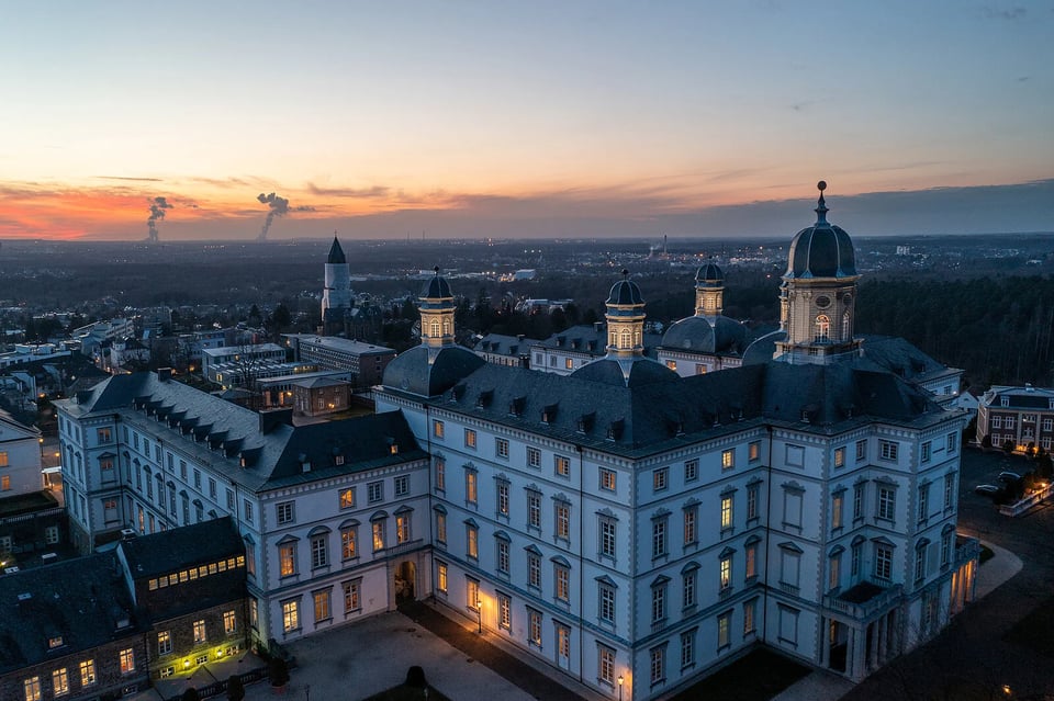 Althoff Grandhotel Schloss Bensberg, how it began