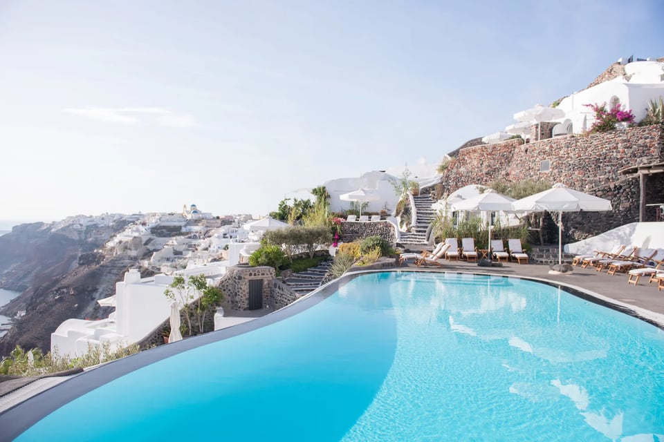 Perivolas Hotel