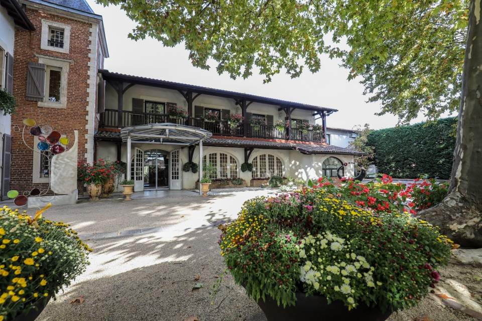 Relais De La Poste, how it began