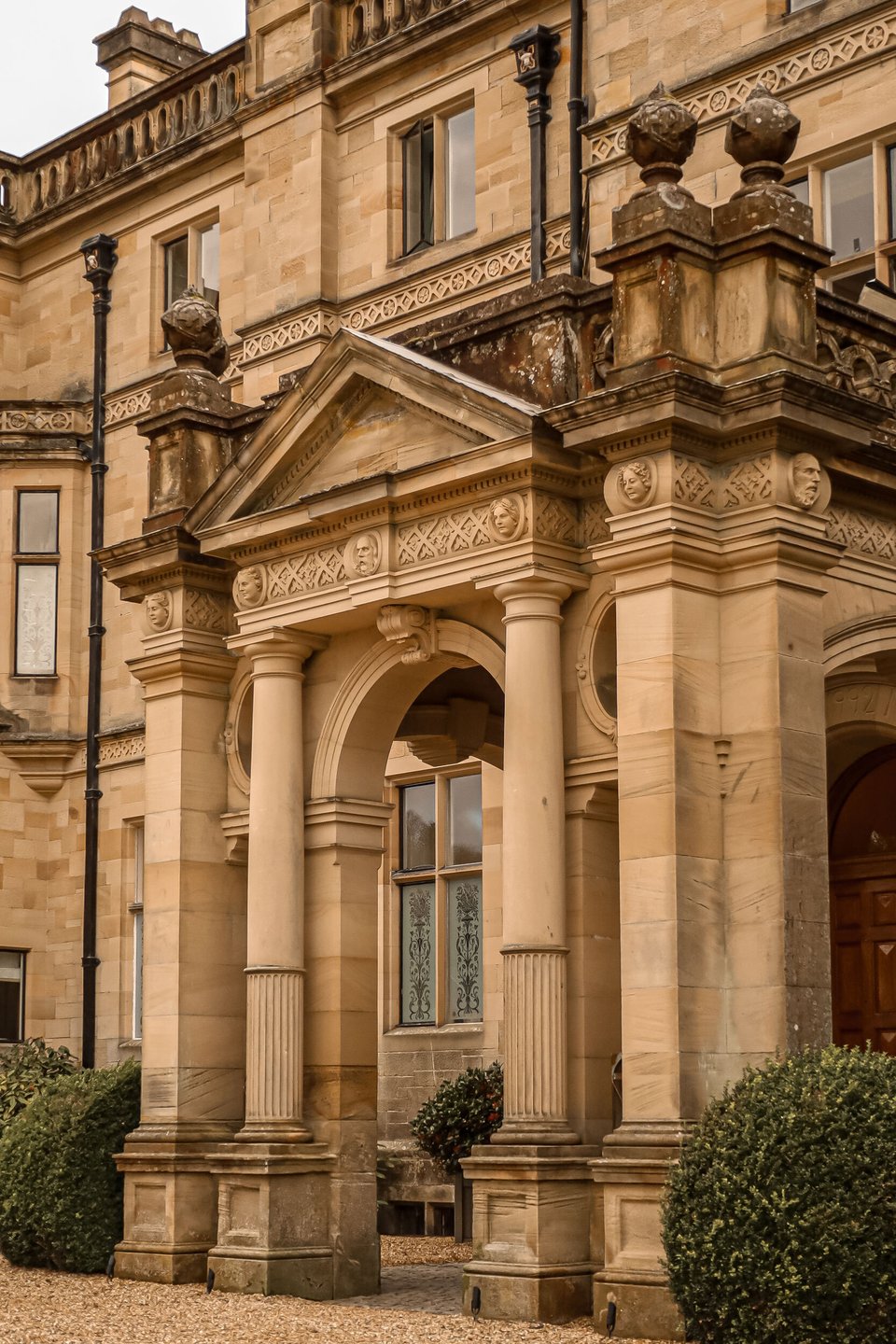 Palé Hall Hotel, how it began