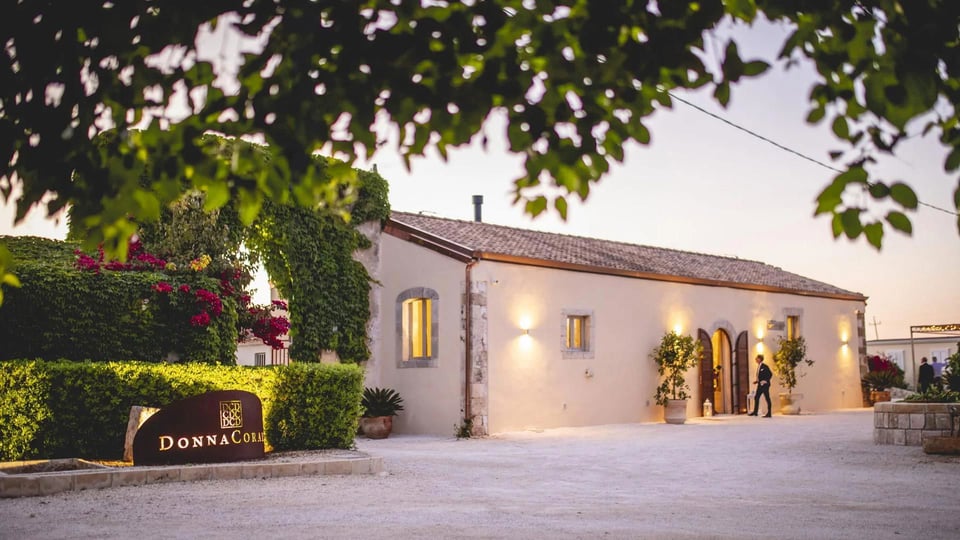 Donna Coraly Country Boutique Hotel, how it began