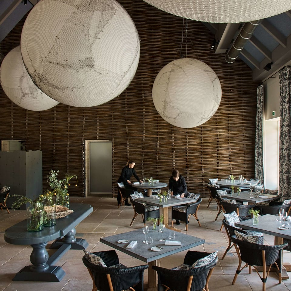 COMO Le Montrachet