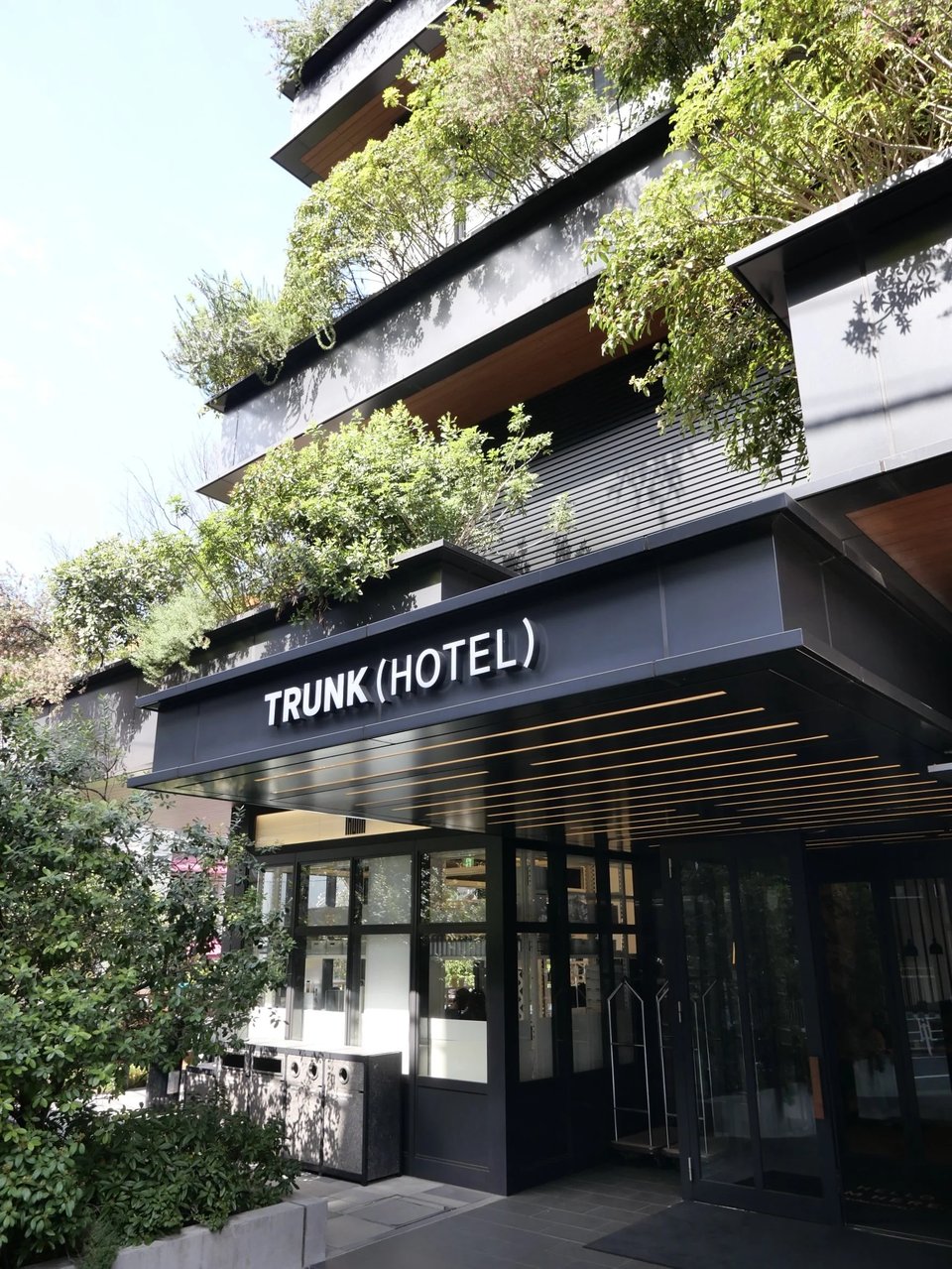 TRUNK(HOTEL) CAT STREET, how it began