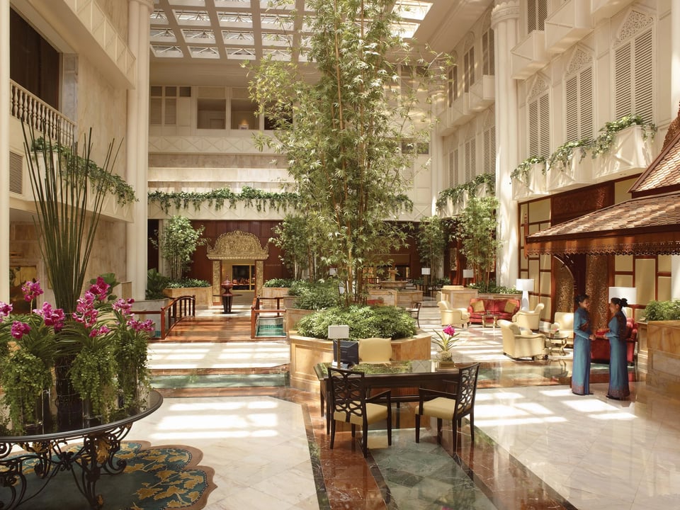Shangri-La Bangkok Hotel